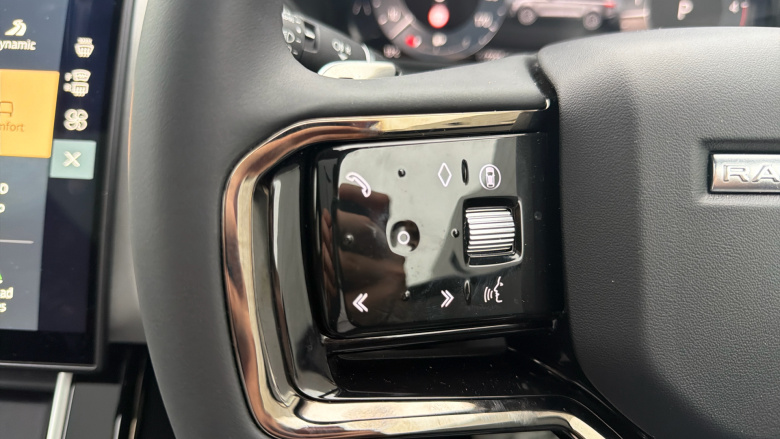 Land Rover Range Rover Velar 3.0 D300 MHEV Dynamic SE 5dr Auto Diesel Estate